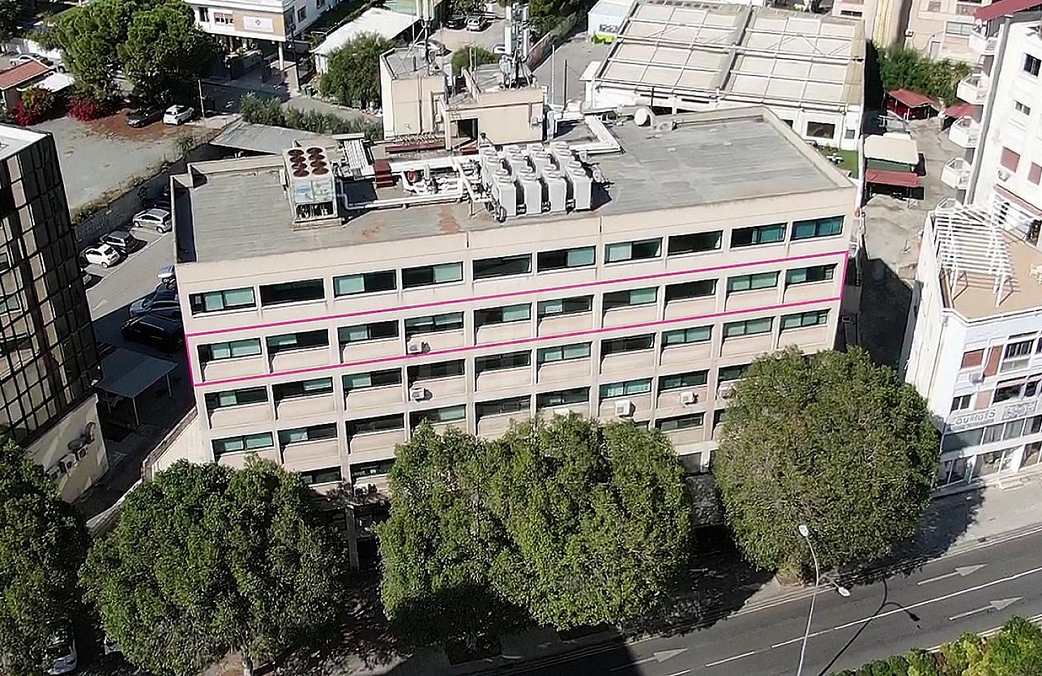 Office in Agioi Omologites, Nicosia