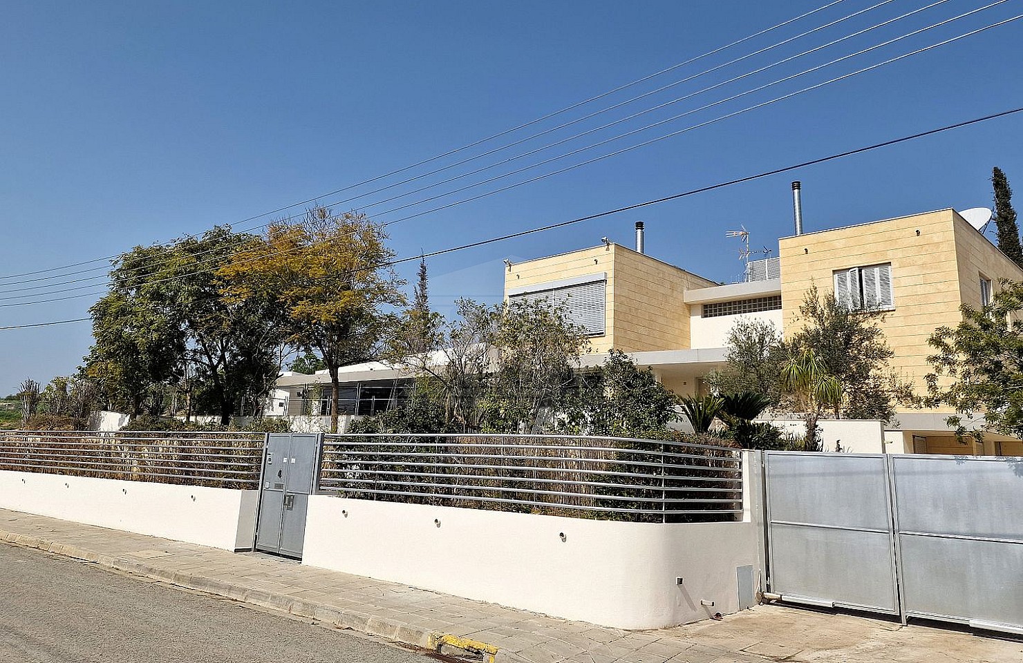 Two Storey House with a Swimming Pool in Egkomi, Nicosia
