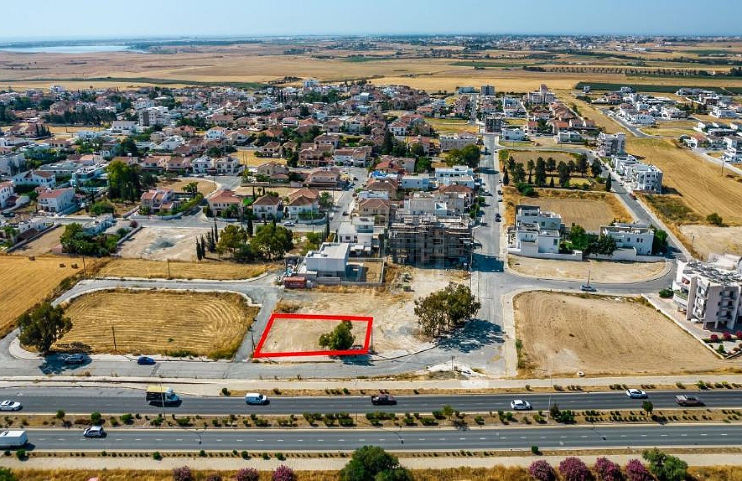 Plot in Aradippou, Larnaca