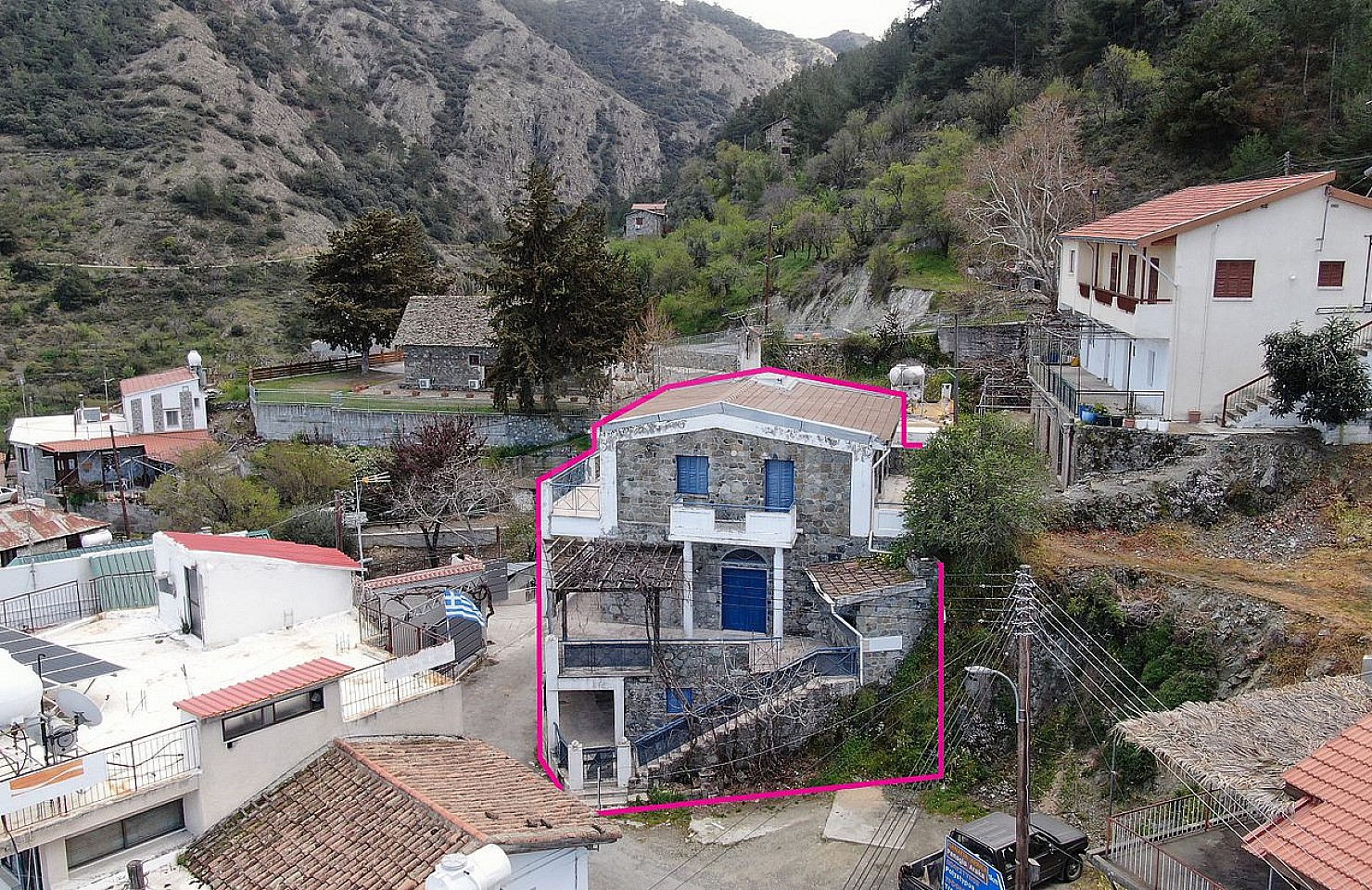 Two Storey House with a Basement in Lagoudera, Nicosia