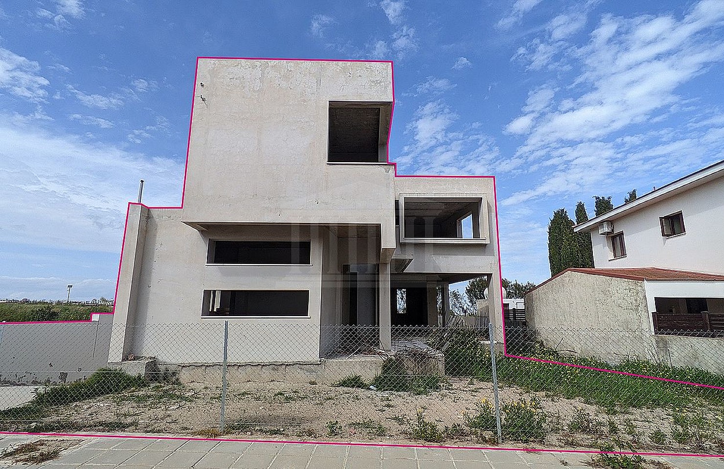 Incomplete House with a Basement in Dromoloxia, Larnaca