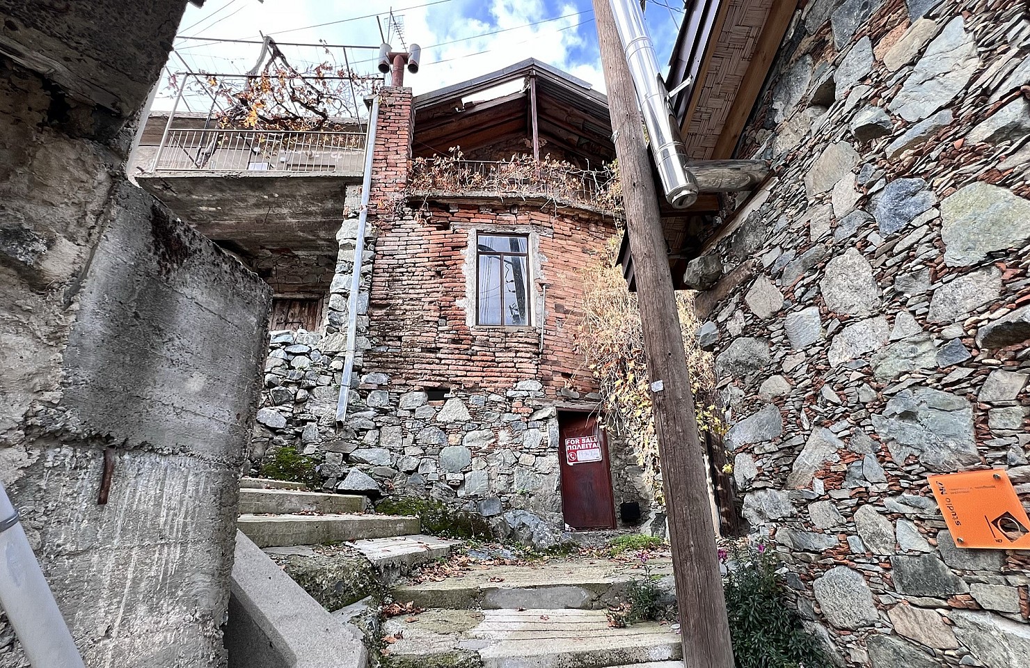 Traditional Stone House in Alona, Nicosia