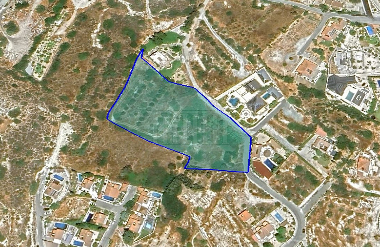Field in Agios Tychon, Limassol