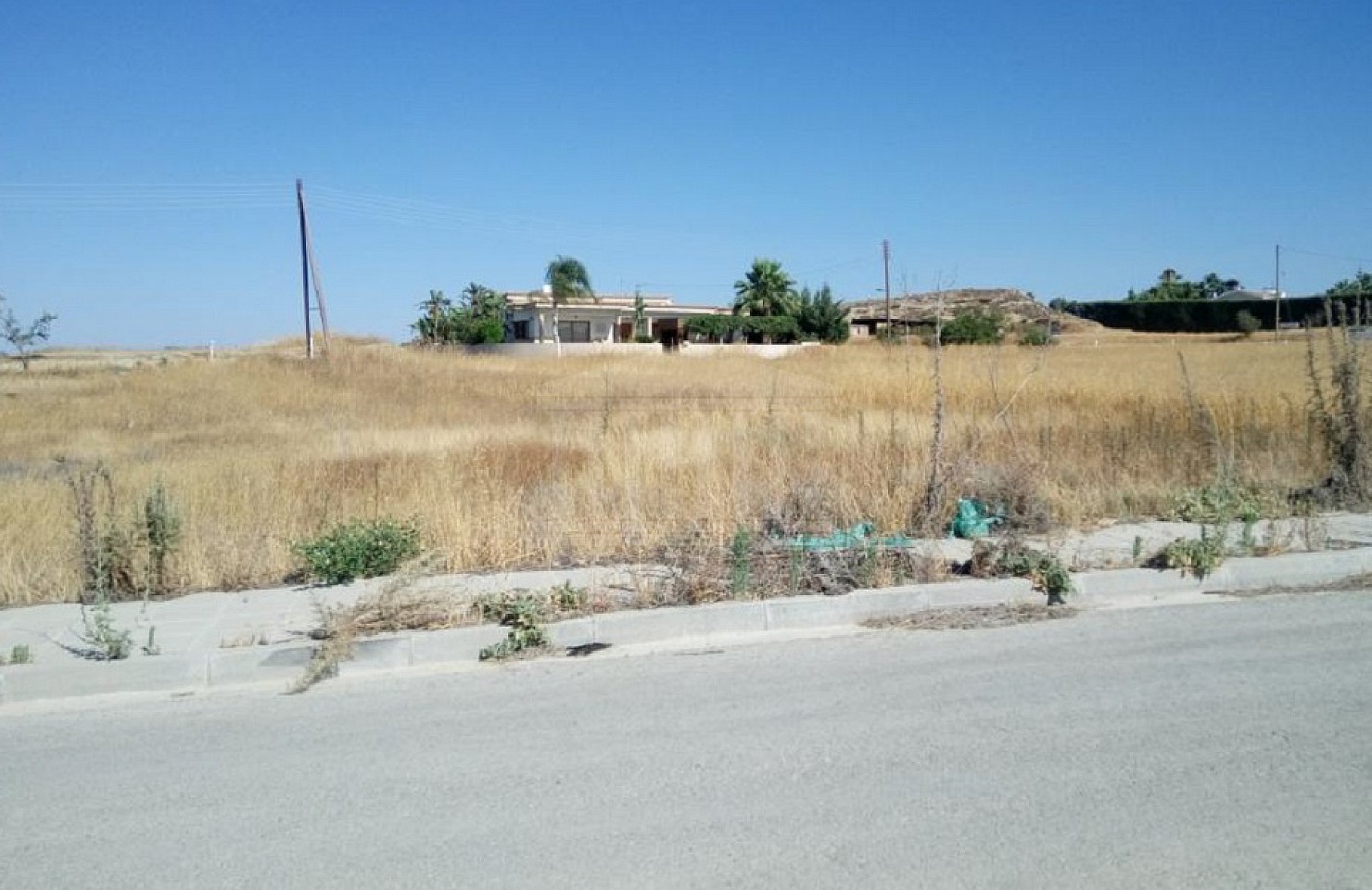 Plot in Ergates, Nicosia