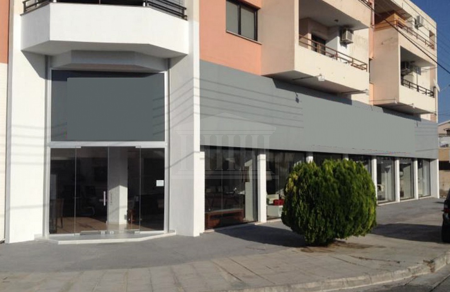 Showroom in Aradippou, Larnaka