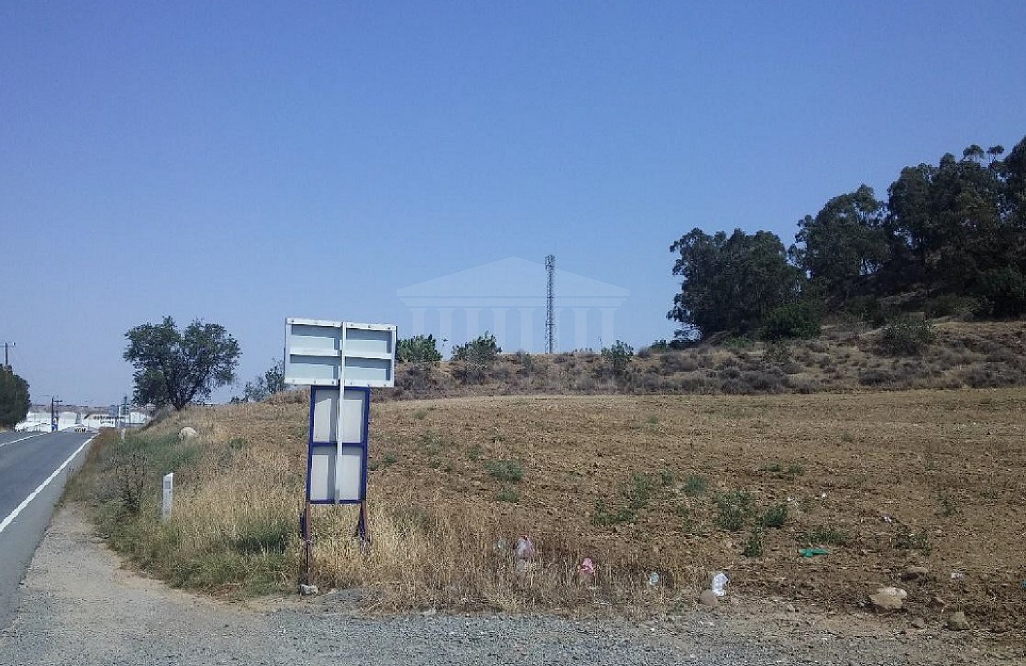 Three Fields in Nisou, Nicosia
