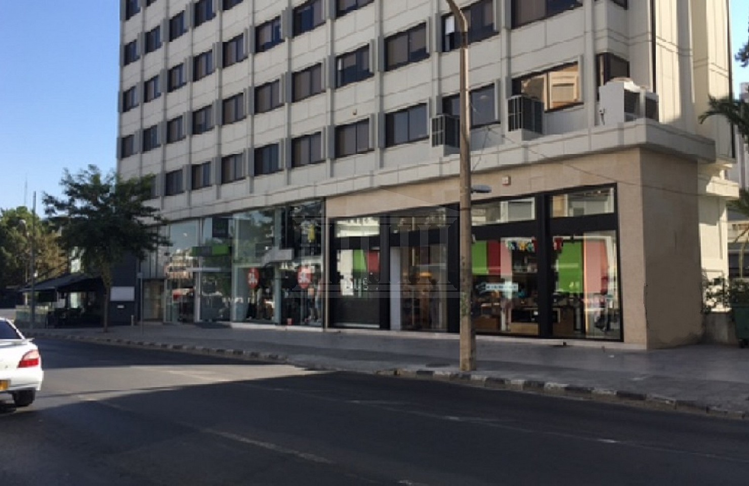 Five Shops in Trypiotis, Nicosia