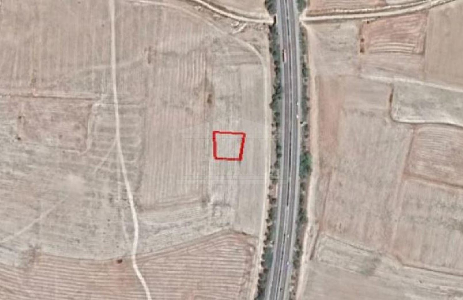 Field in Kalo Chorio, Larnaca