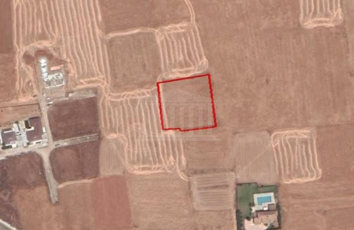 Field in Agioi Trimithias, Nicosia