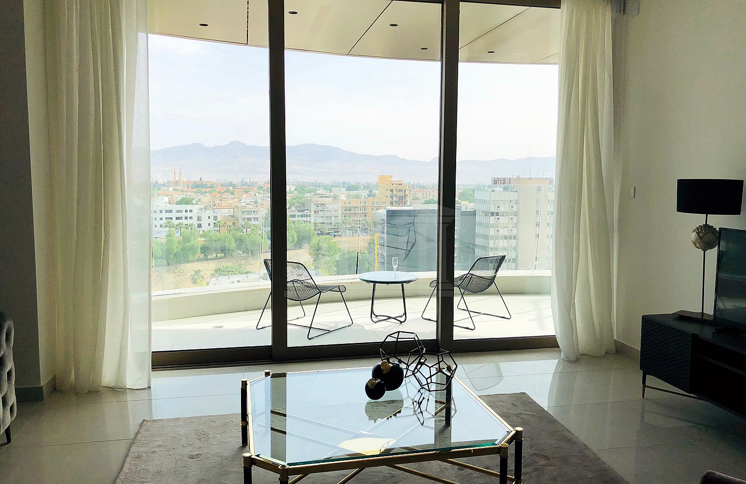 Luxury Three Bedroom Apartment in Nicosia City Centre