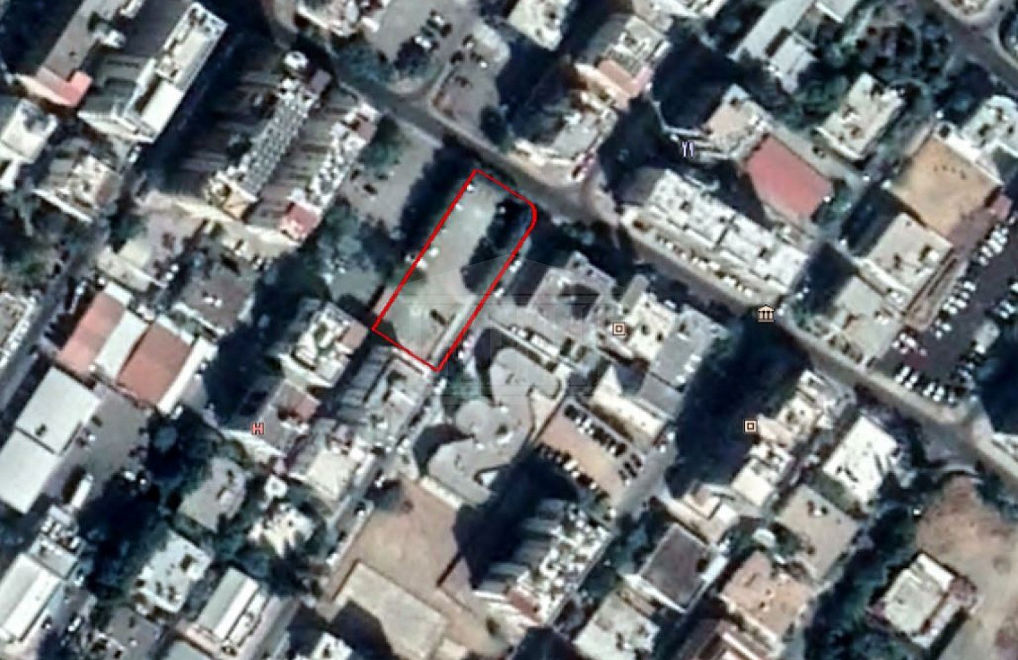 Plot in Agioi Omologites, Nicosia