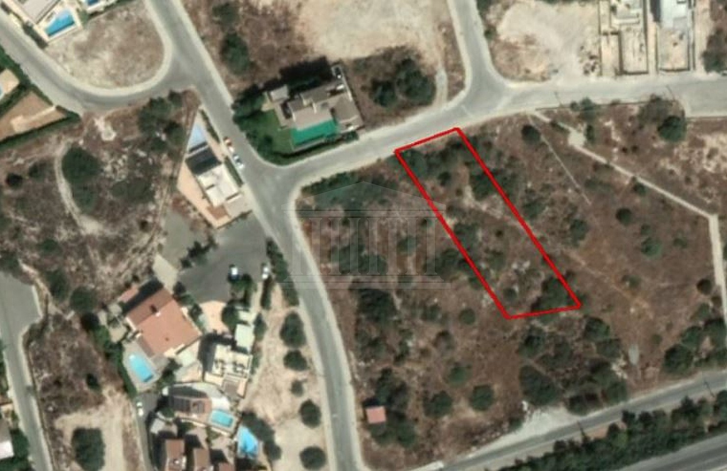 Plot in Agios Tychonas, Limassol