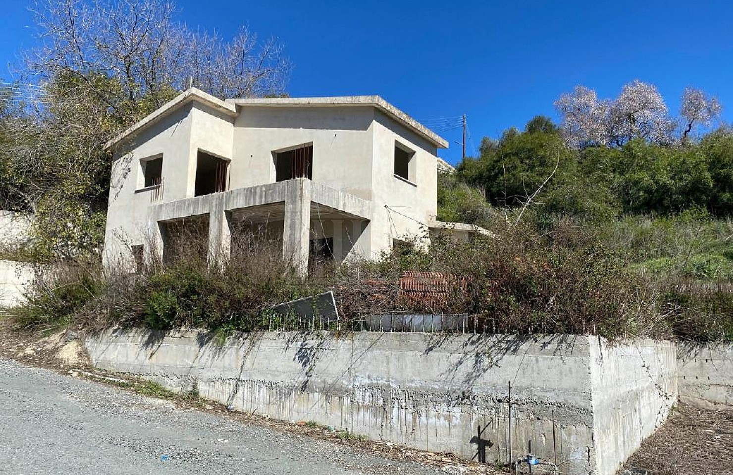Incomplete house in Polemi, Paphos