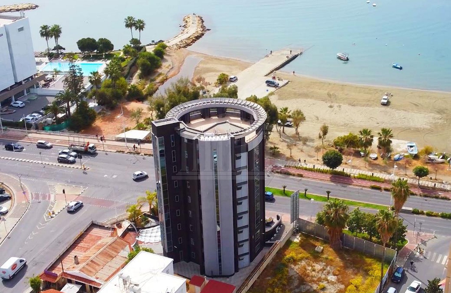 Commercial building on the coastal avenue of Limassol