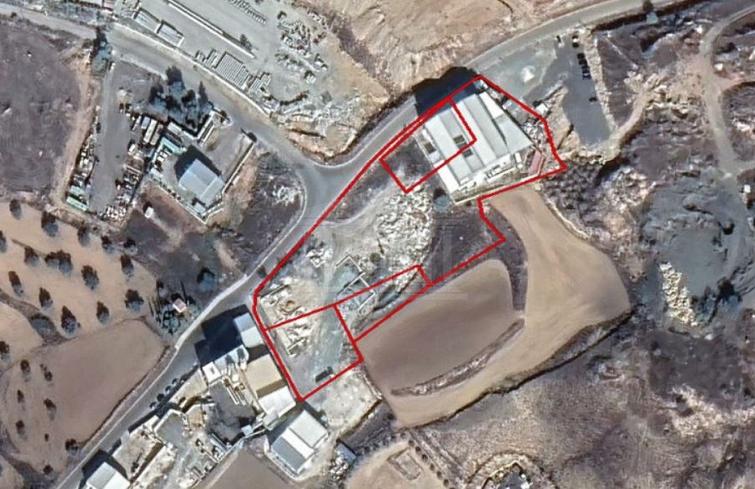 Share of Four Fields in Tseri, Nicosia