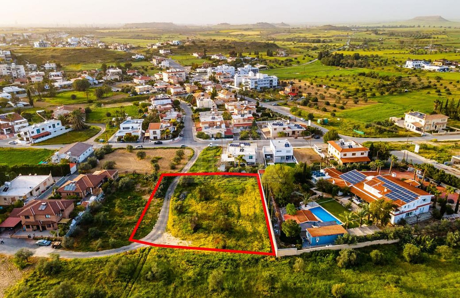 Field in Geri, Nicosia