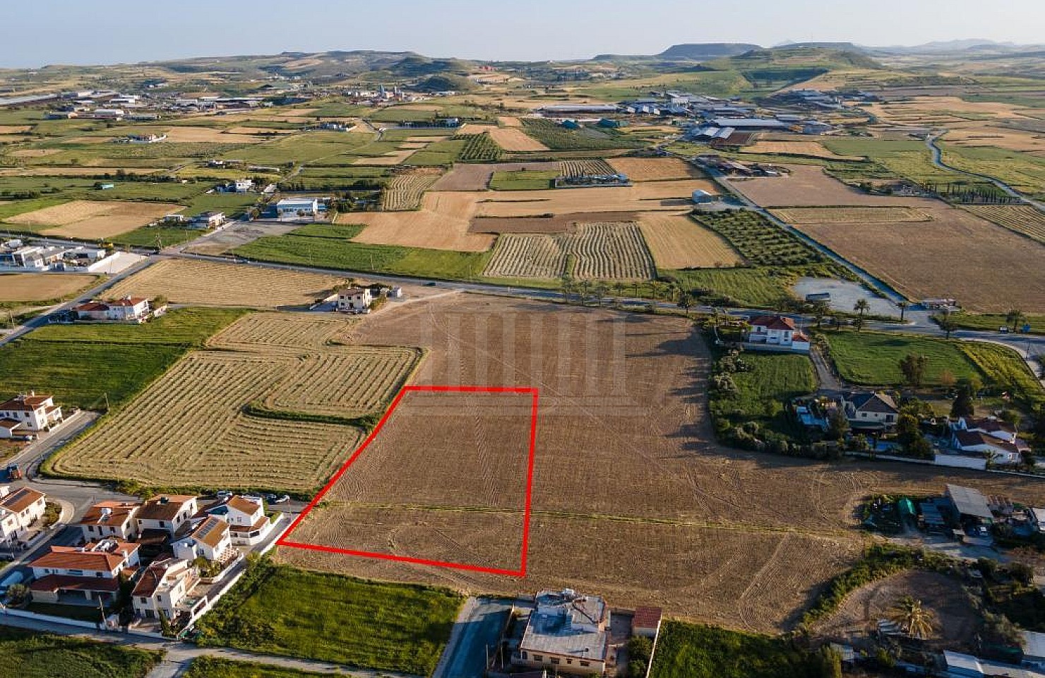 Shared field in Athienou, Larnaka