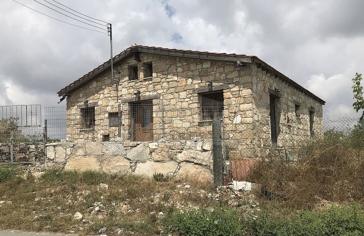 Three-Bedroom House in Kathikas, Paphos