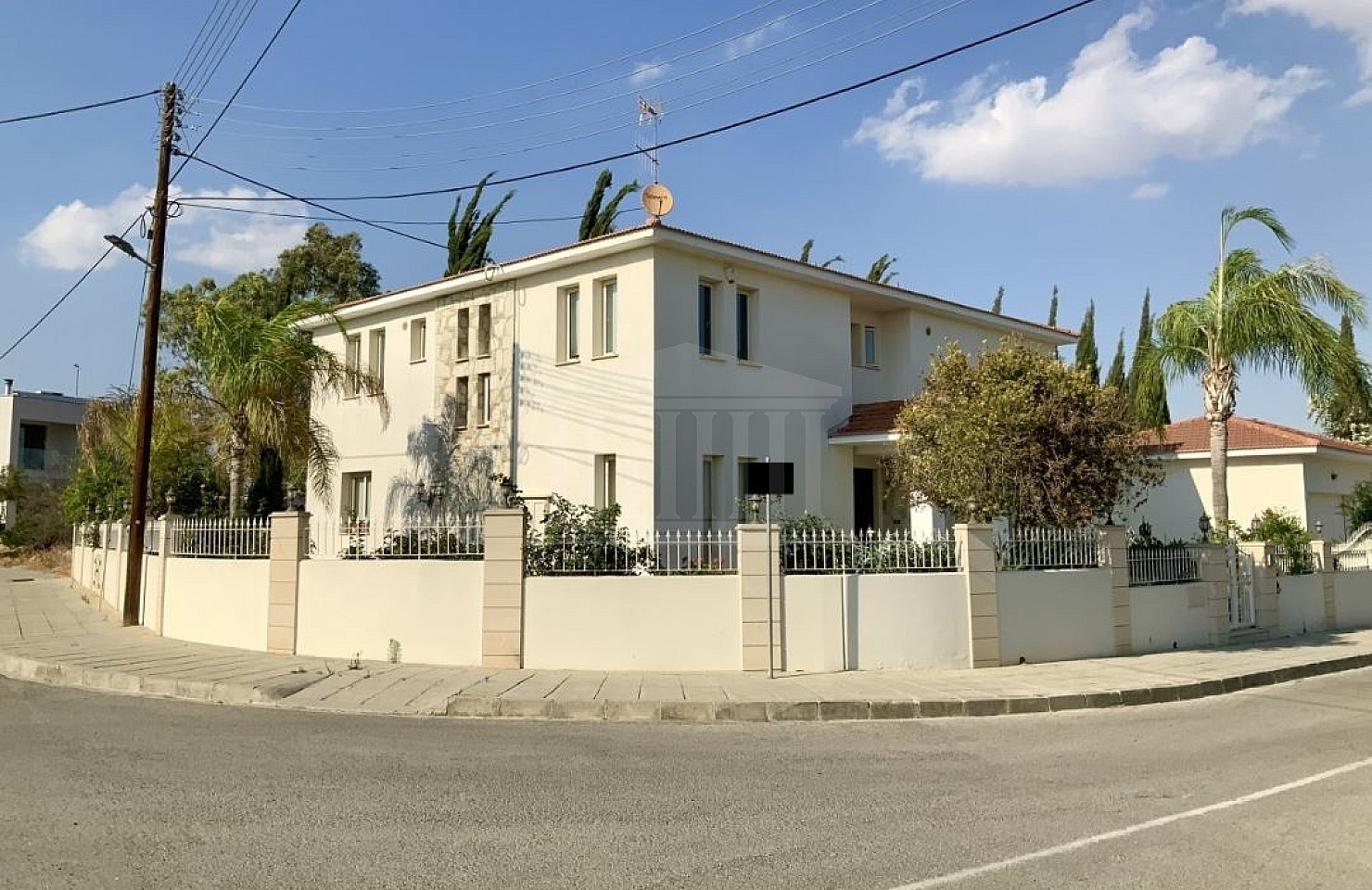 Five Bedroom Villa in Latsia, Nicosia