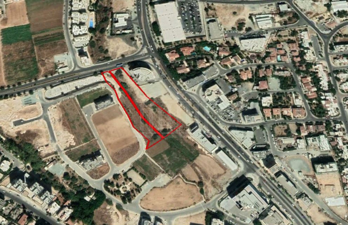 Field in Agios Athanasios, Limassol